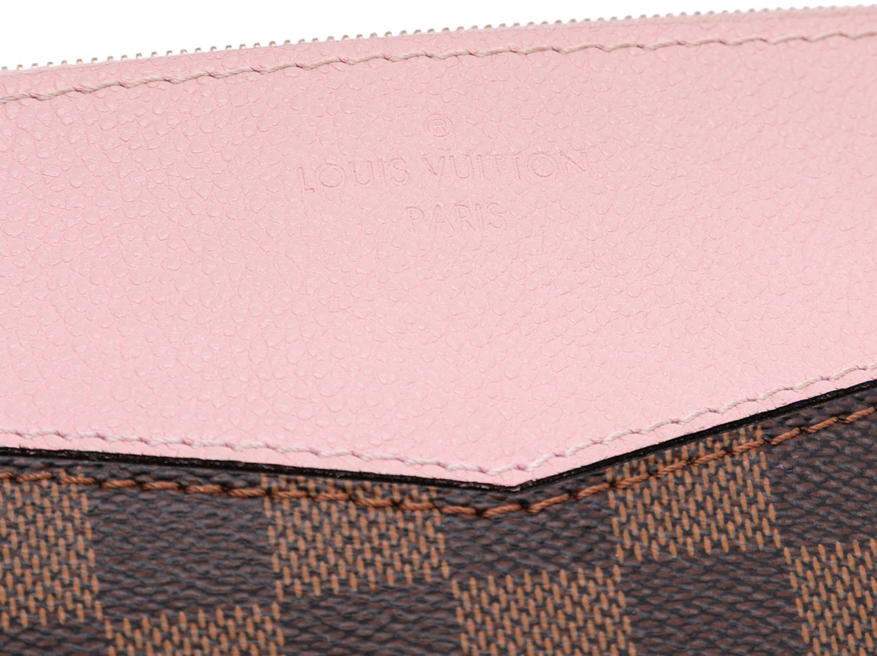 Louis Vuitton Damier Ebene Daily Pouch Bruin