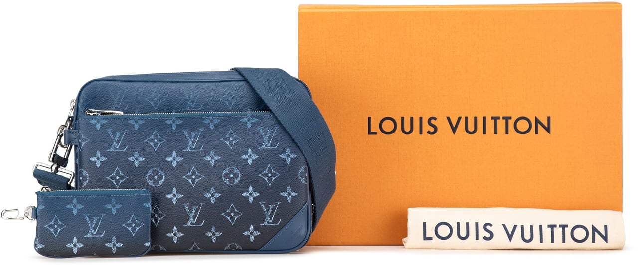 Louis Vuitton Monogram Gradient Trio Messenger Blauw