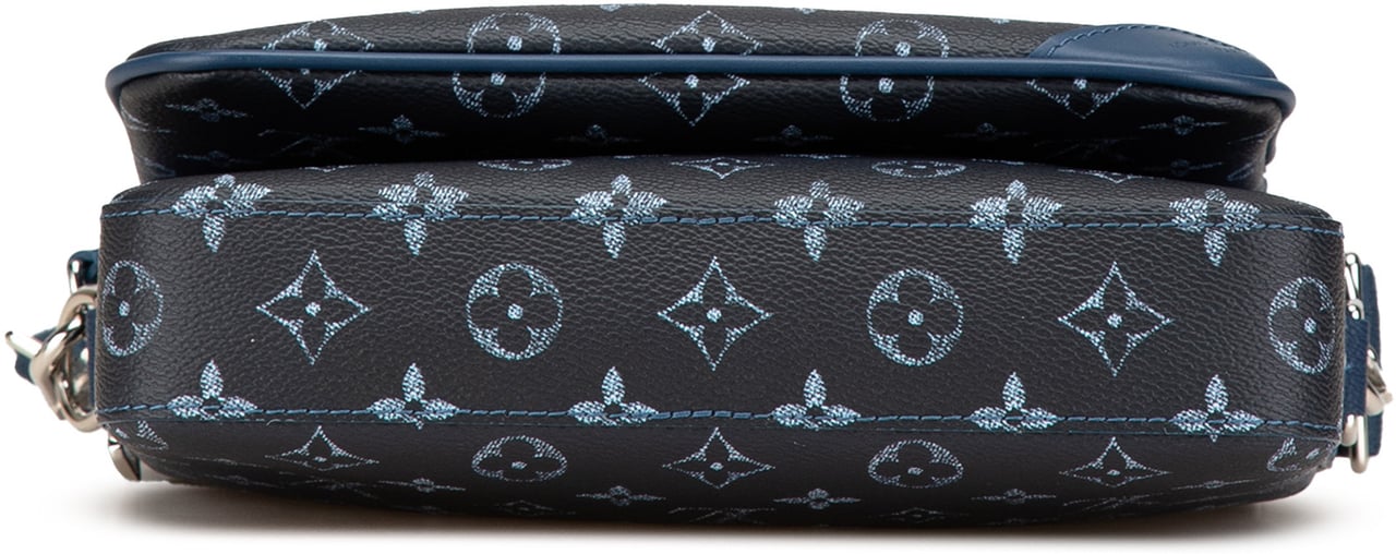 Louis Vuitton Monogram Gradient Trio Messenger Blauw