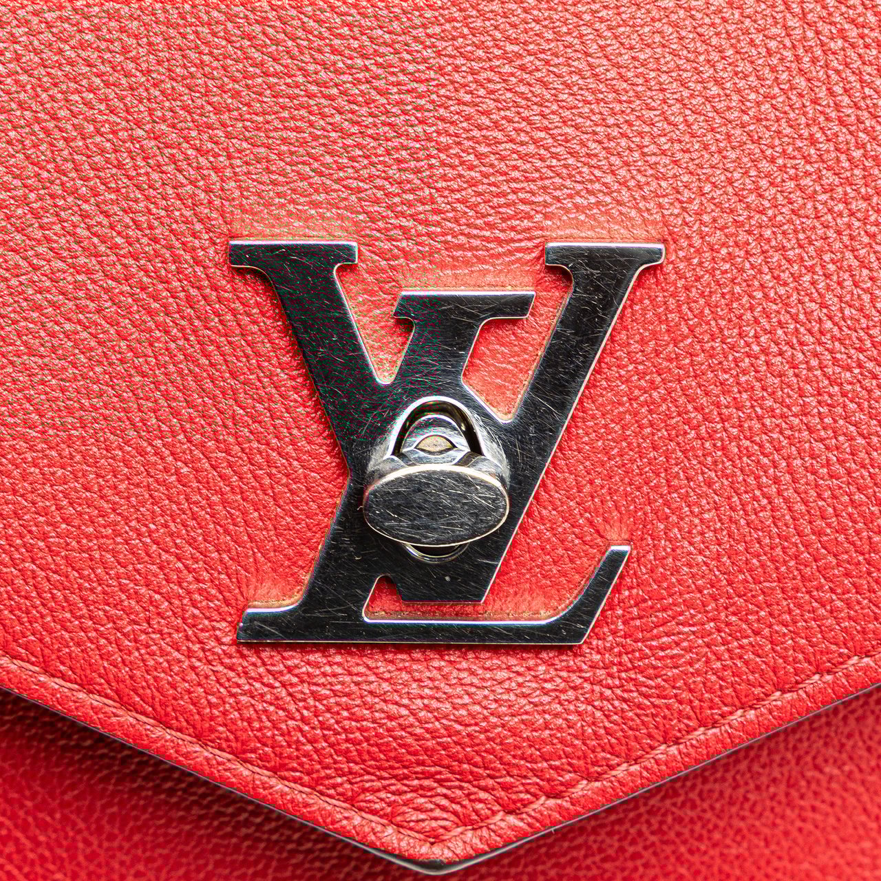 Louis Vuitton MyLockMe BB Rood