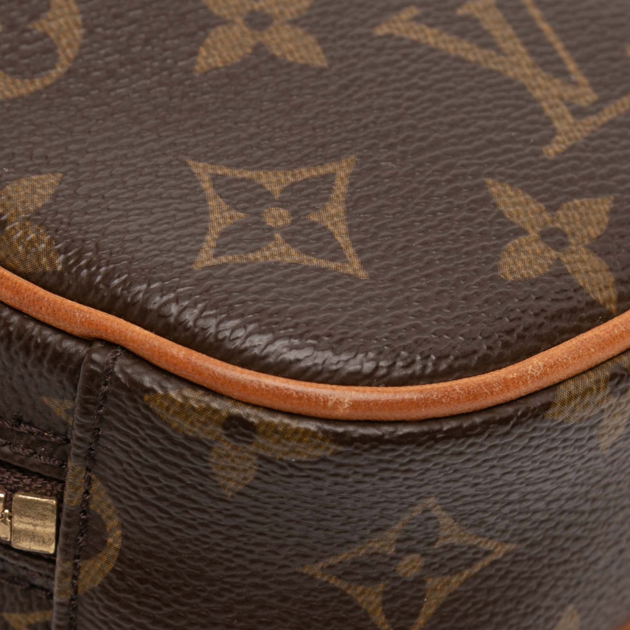 Louis Vuitton Monogram Pochette Gange Bruin