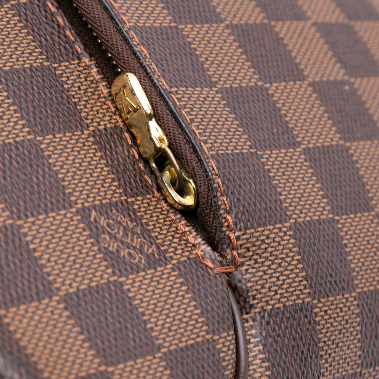 Louis Vuitton Damier Ebene Olav MM Bruin
