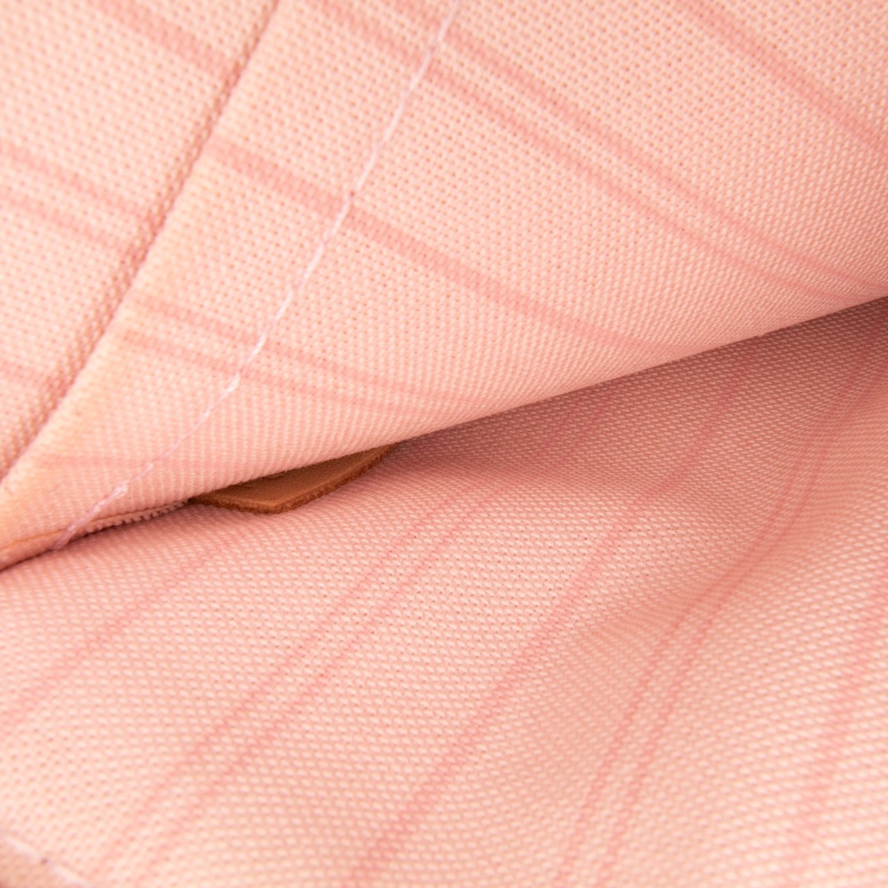 Louis Vuitton Damier Azur Neverfull MM Pouch Wit