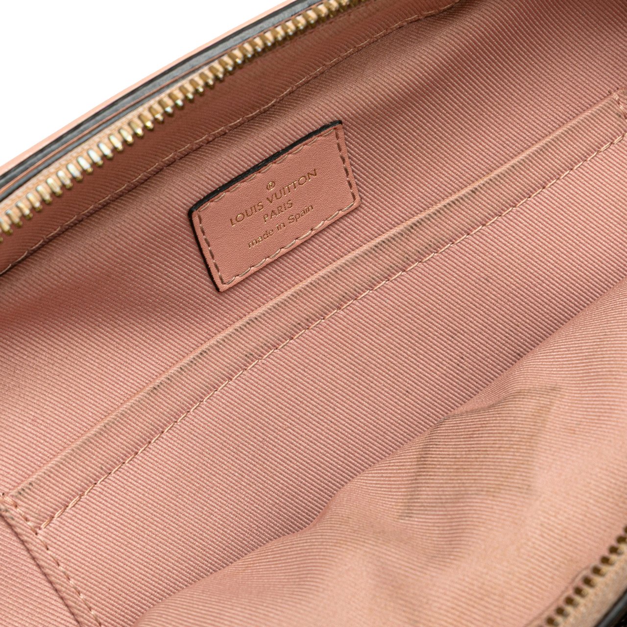 Louis Vuitton Monogram Saintonge Bruin