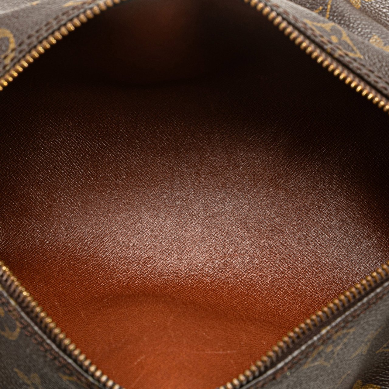 Louis Vuitton Monogram Papillon 26 Bruin