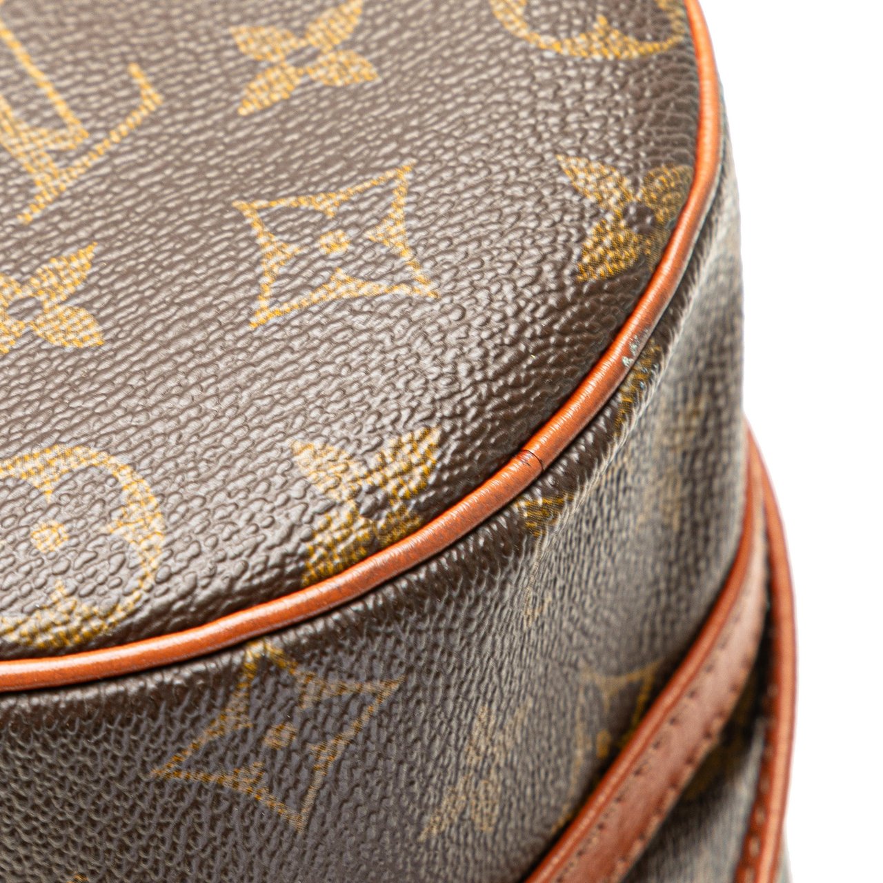 Louis Vuitton Monogram Papillon 26 Bruin