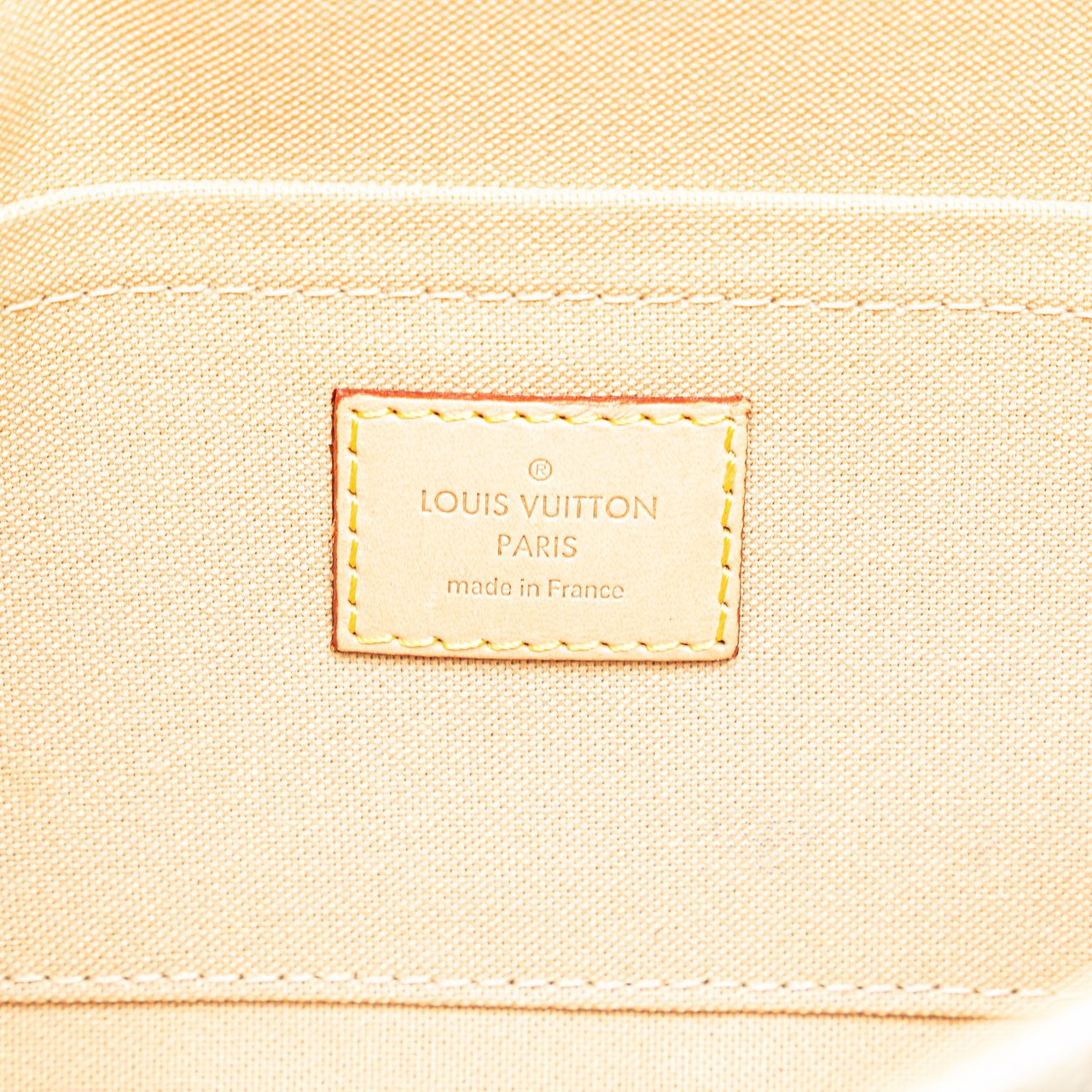 Louis Vuitton Damier Azur Favorite MM Wit