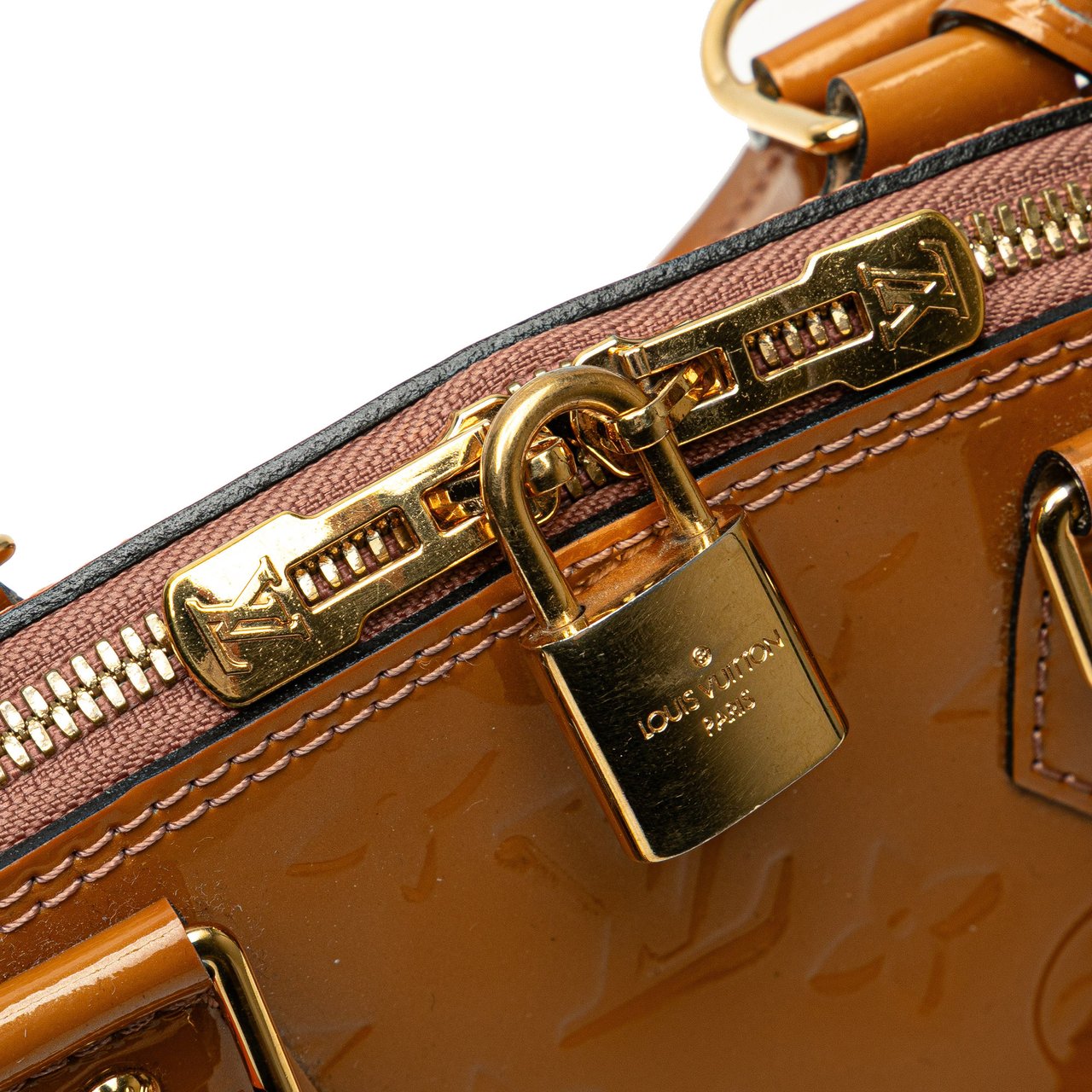Louis Vuitton Monogram Vernis Alma BB Bruin