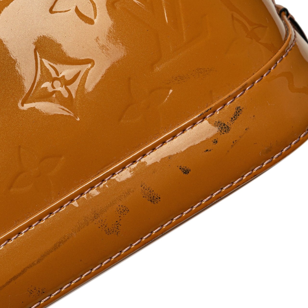 Louis Vuitton Monogram Vernis Alma BB Bruin