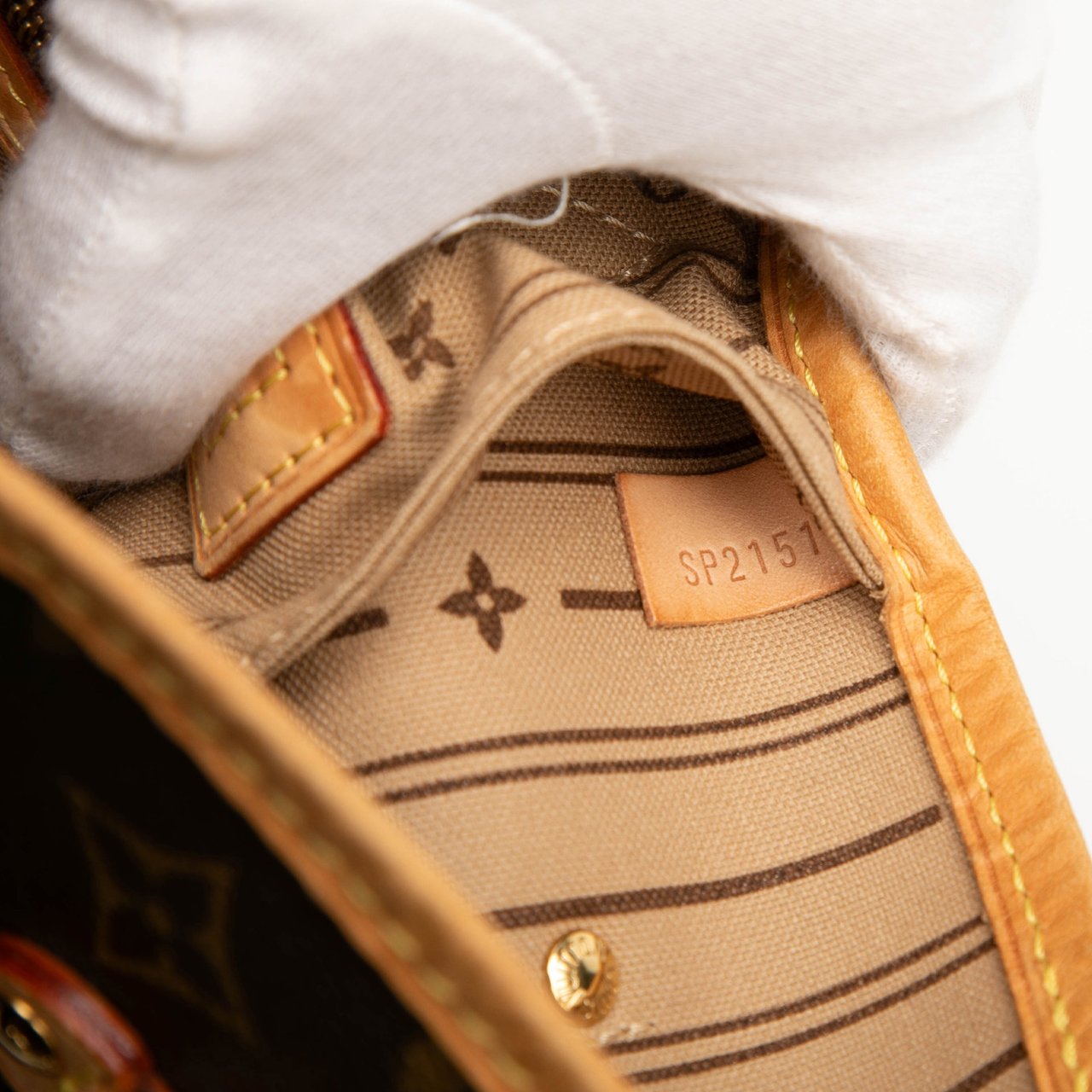 Louis Vuitton Monogram Neverfull MM Bruin