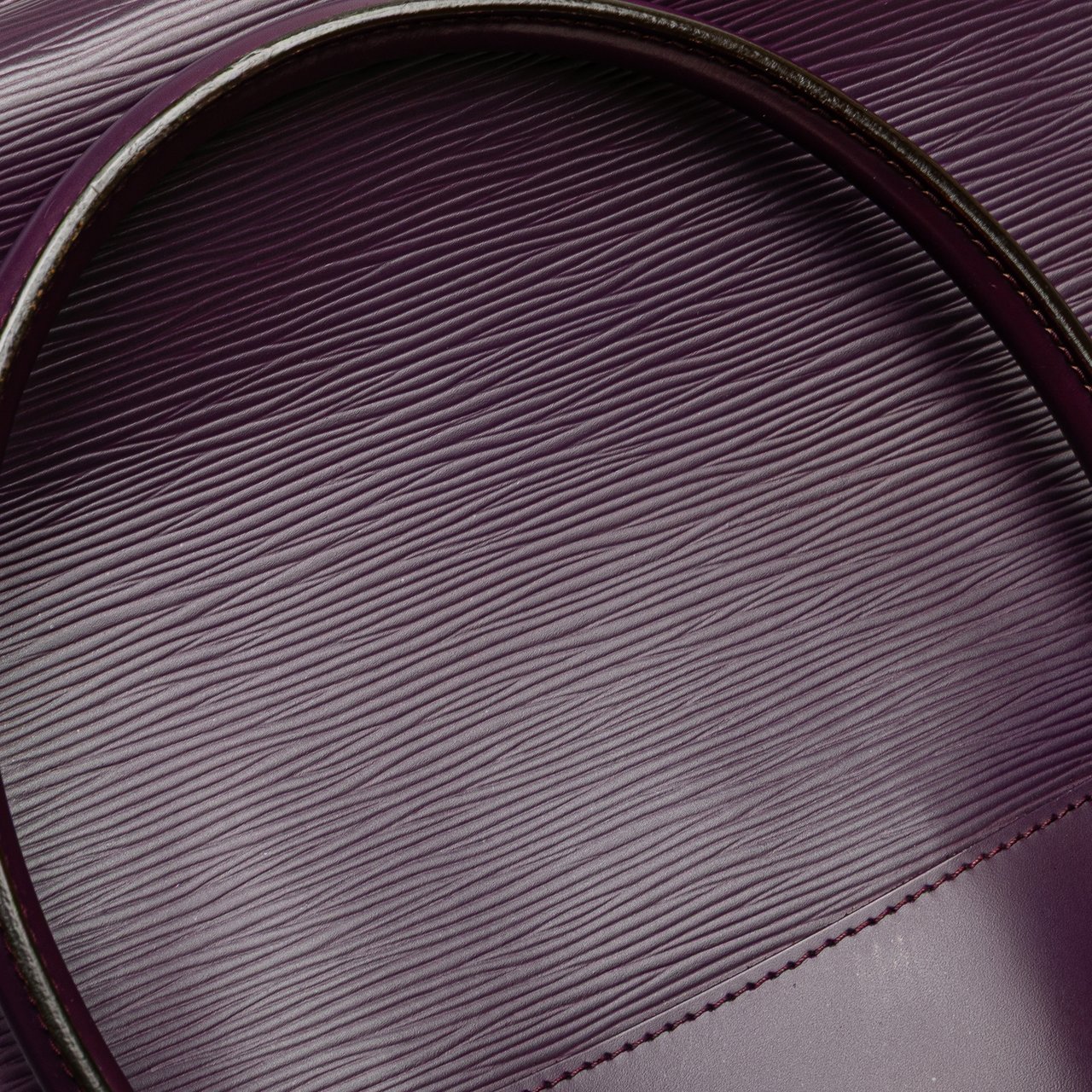 Louis Vuitton Epi Passy GM Paars