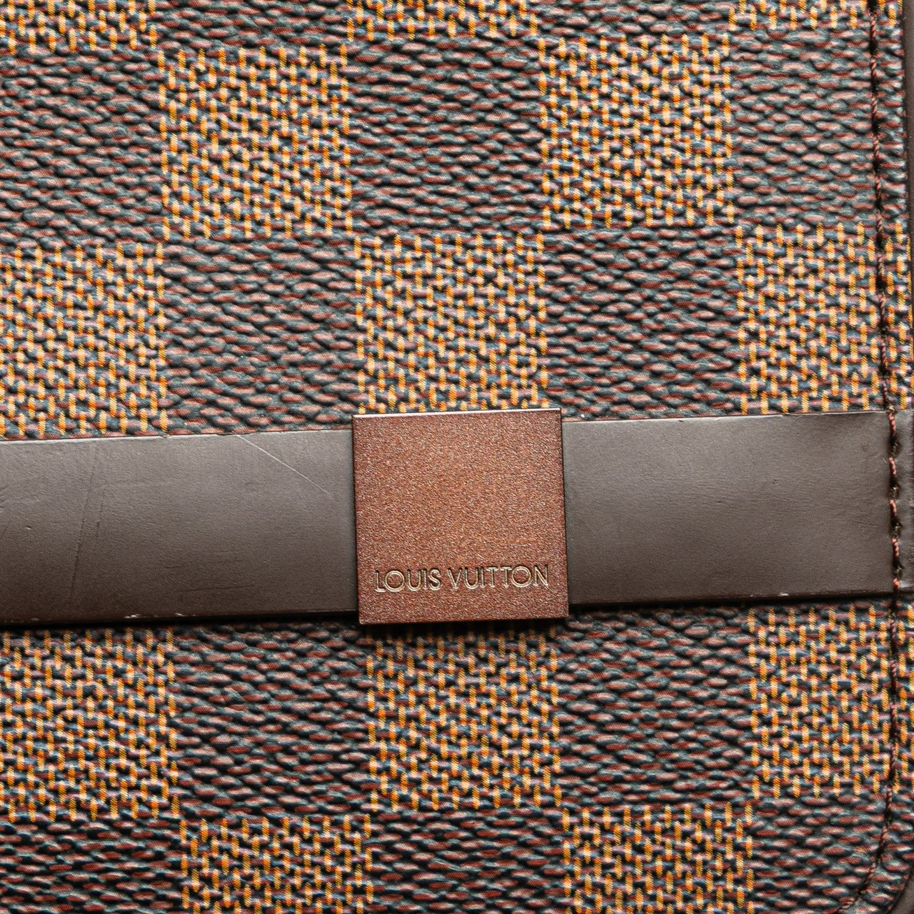 Louis Vuitton Damier Ebene Tribeca Long Bruin