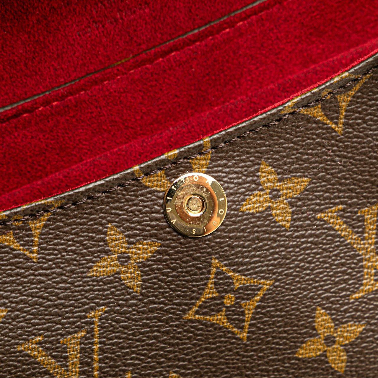 Louis Vuitton Monogram Sonatine Bruin