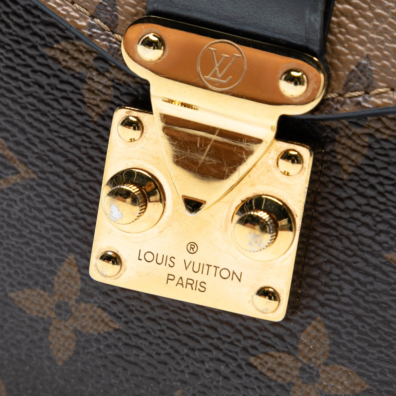 Louis Vuitton Monogram Reverse Pochette Metis Bruin