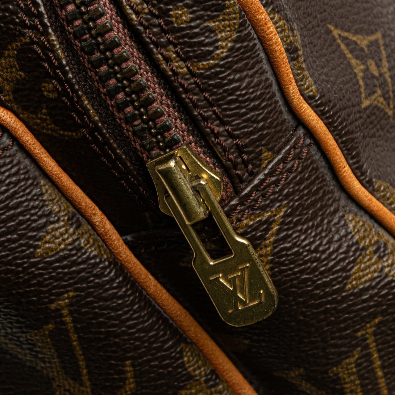 Louis Vuitton Monogram Mini Amazone Bruin