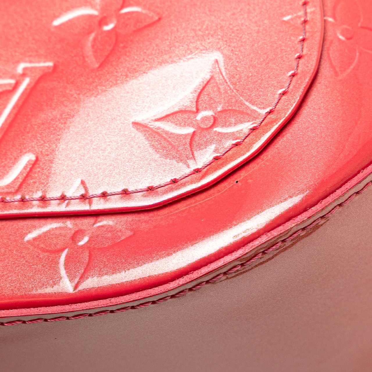 Louis Vuitton Monogram Vernis Minna Street Roze