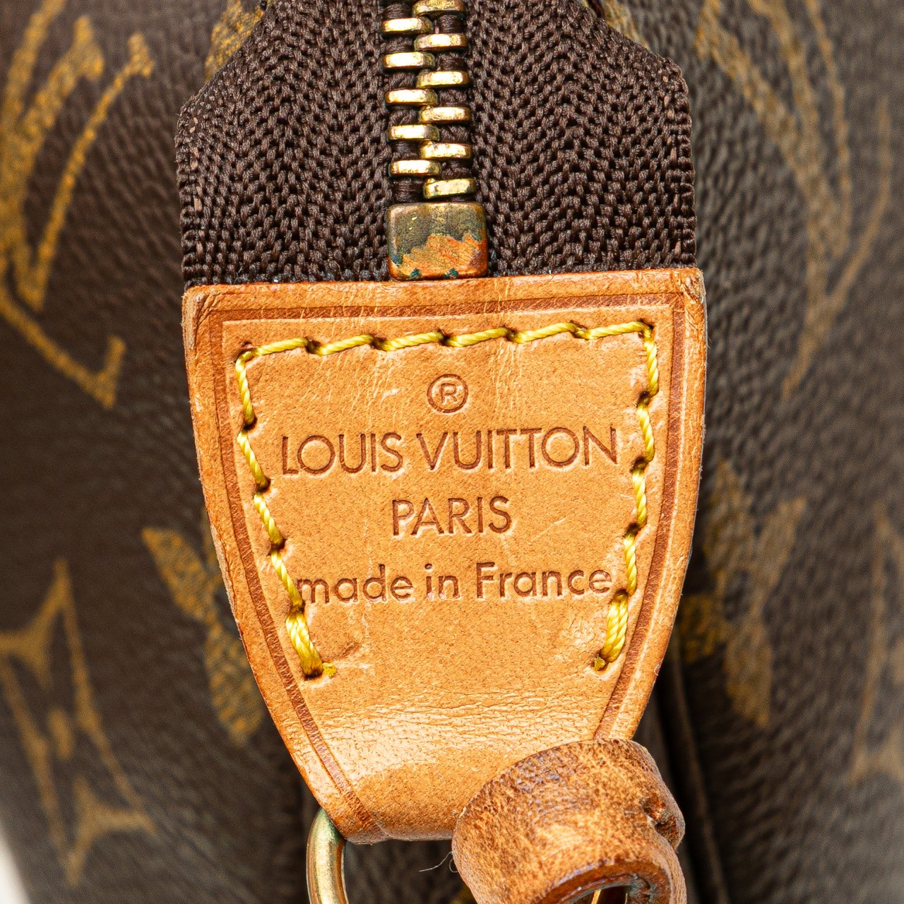 Louis Vuitton Monogram Pochette Accessoires Bruin