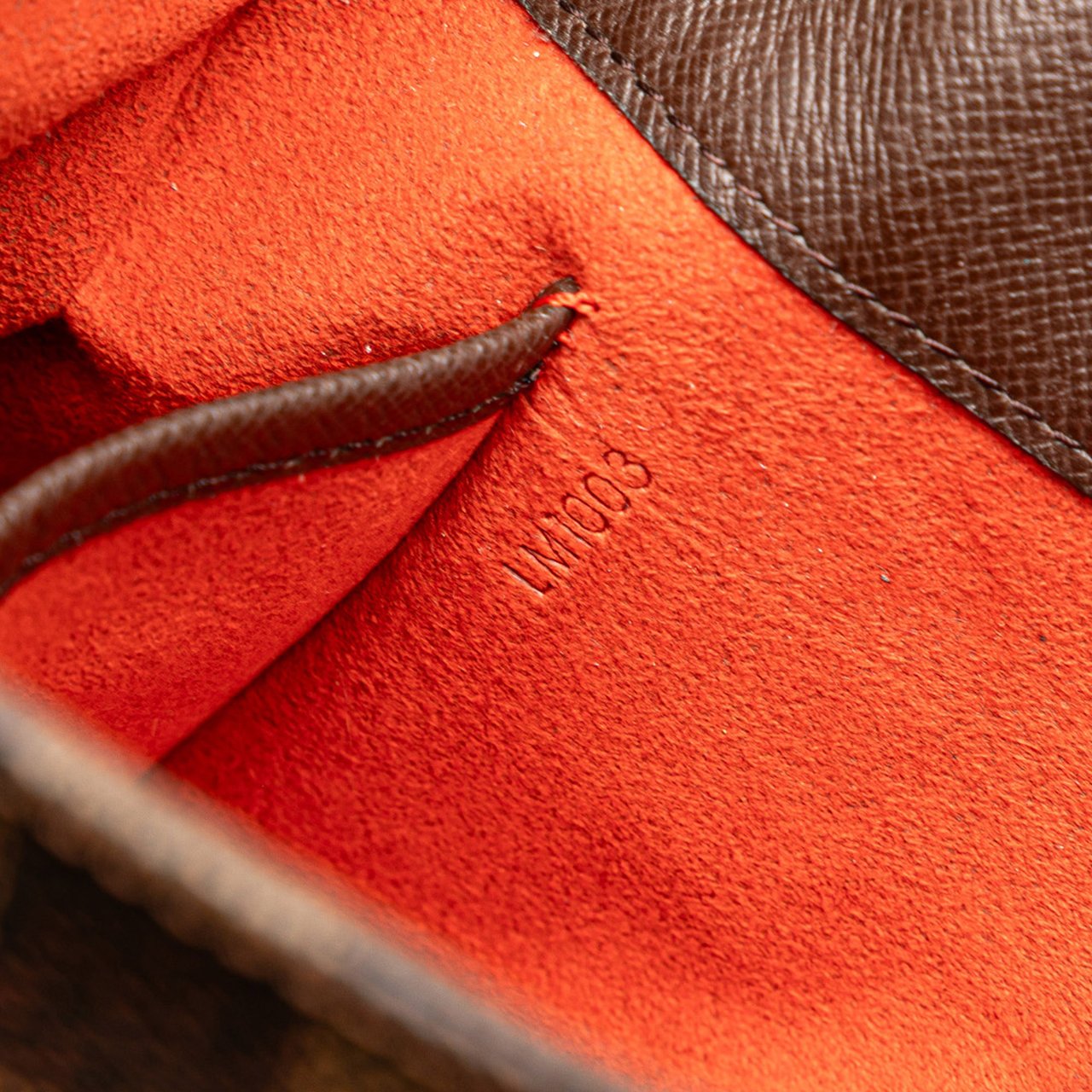 Louis Vuitton Damier Ebene Musette Tango Short Strap Bruin