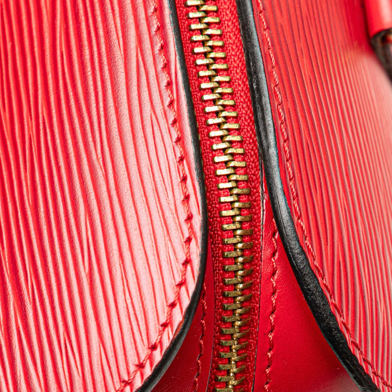 Louis Vuitton Epi Soufflot Rood