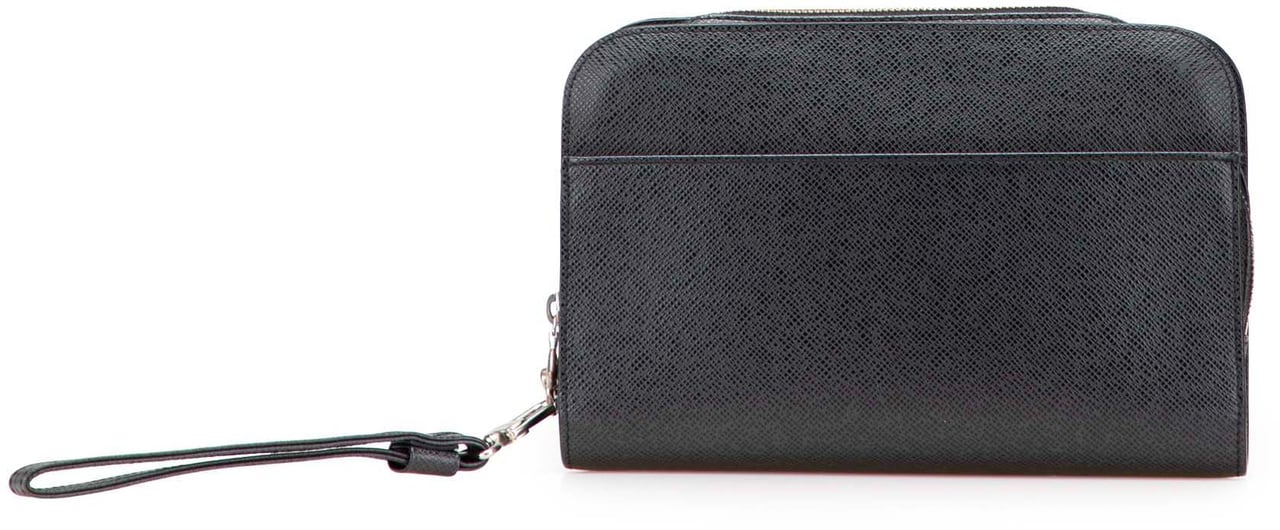 Louis Vuitton Taiga Baikal Zwart