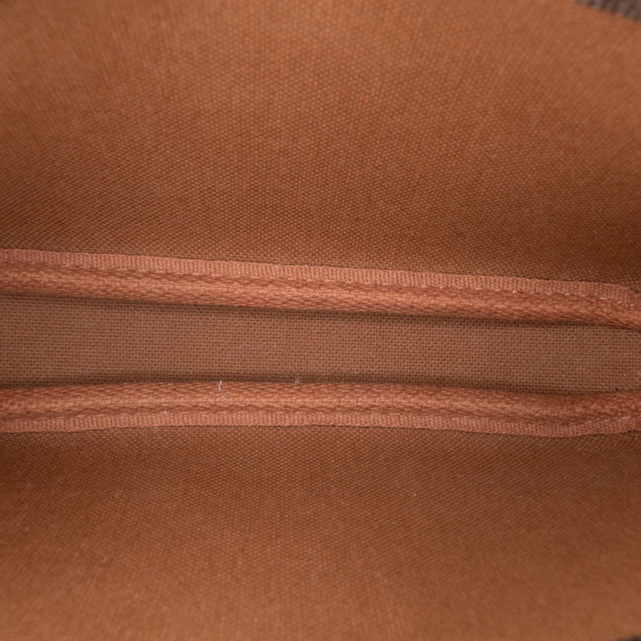 Louis Vuitton Monogram Mini Pochette Accessoires Bruin