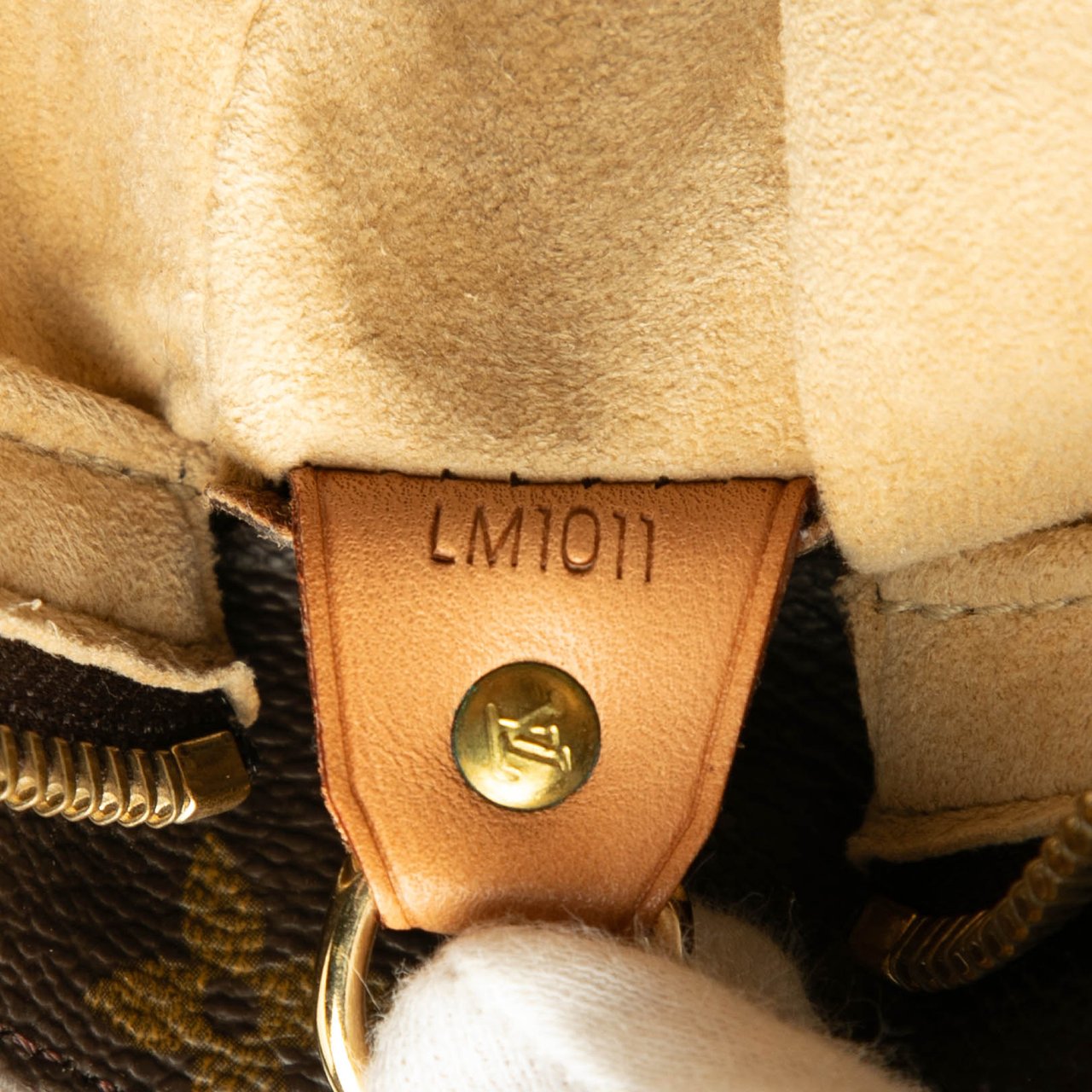 Louis Vuitton Monogram Looping GM Bruin