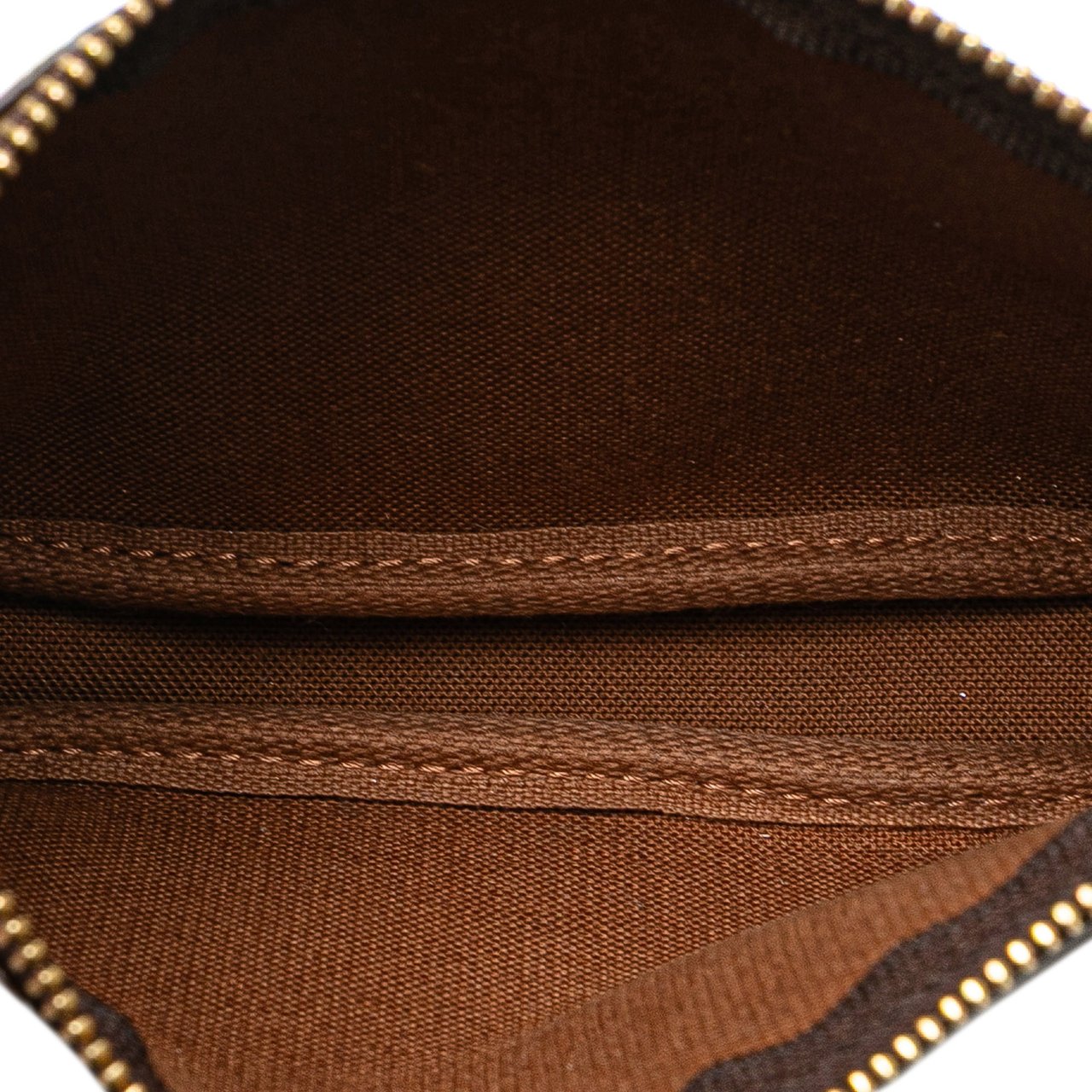 Louis Vuitton Monogram Mini Pochette Accessoires Bruin