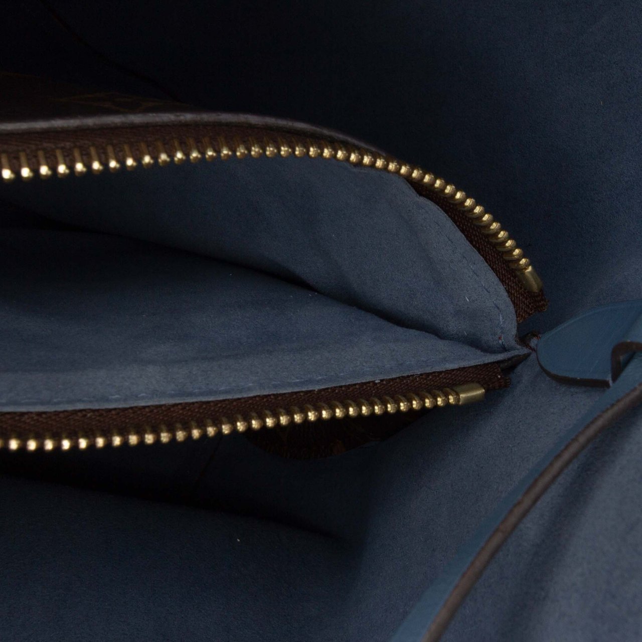 Louis Vuitton Monogram Neonoe MM Bruin