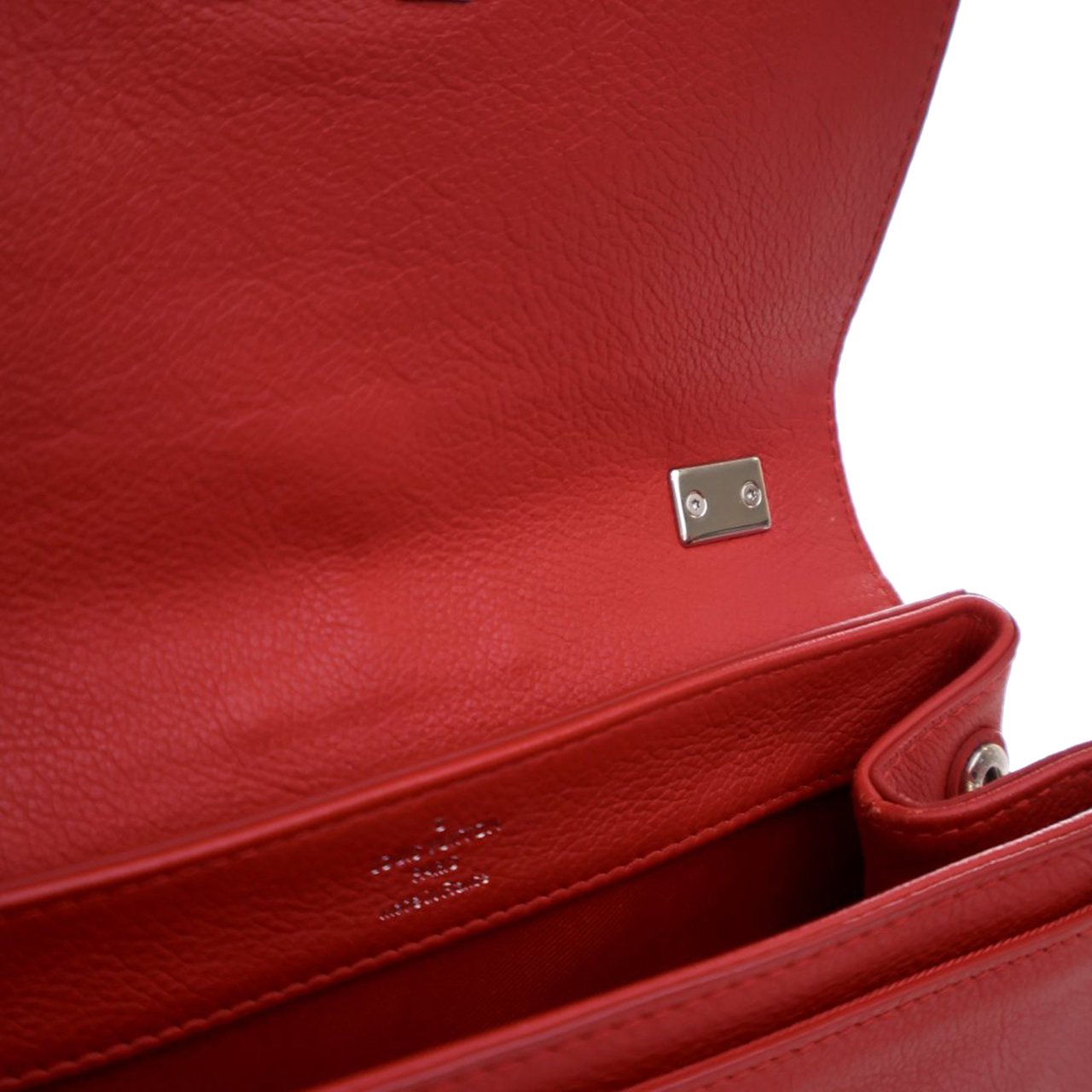 Louis Vuitton Leather Lockme II BB Rood