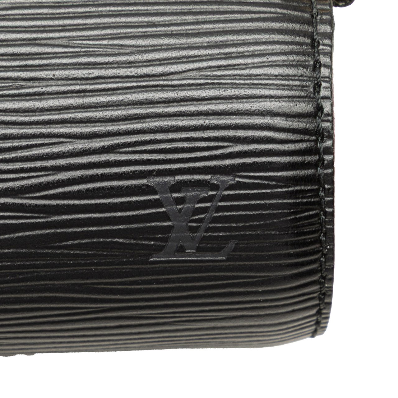 Louis Vuitton Epi Soufflot Pochette Zwart