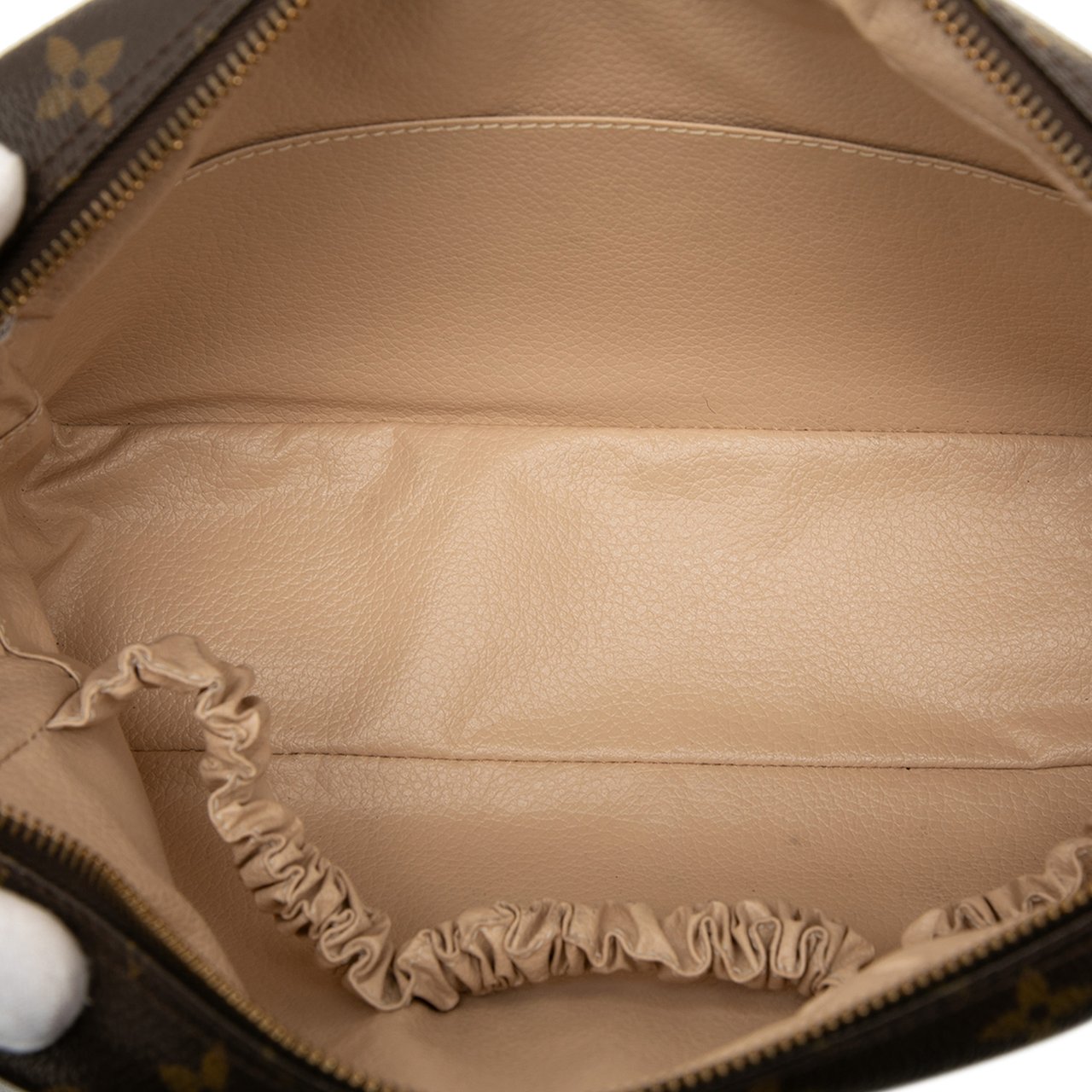 Louis Vuitton Monogram Trousse Toilette 28 Bruin