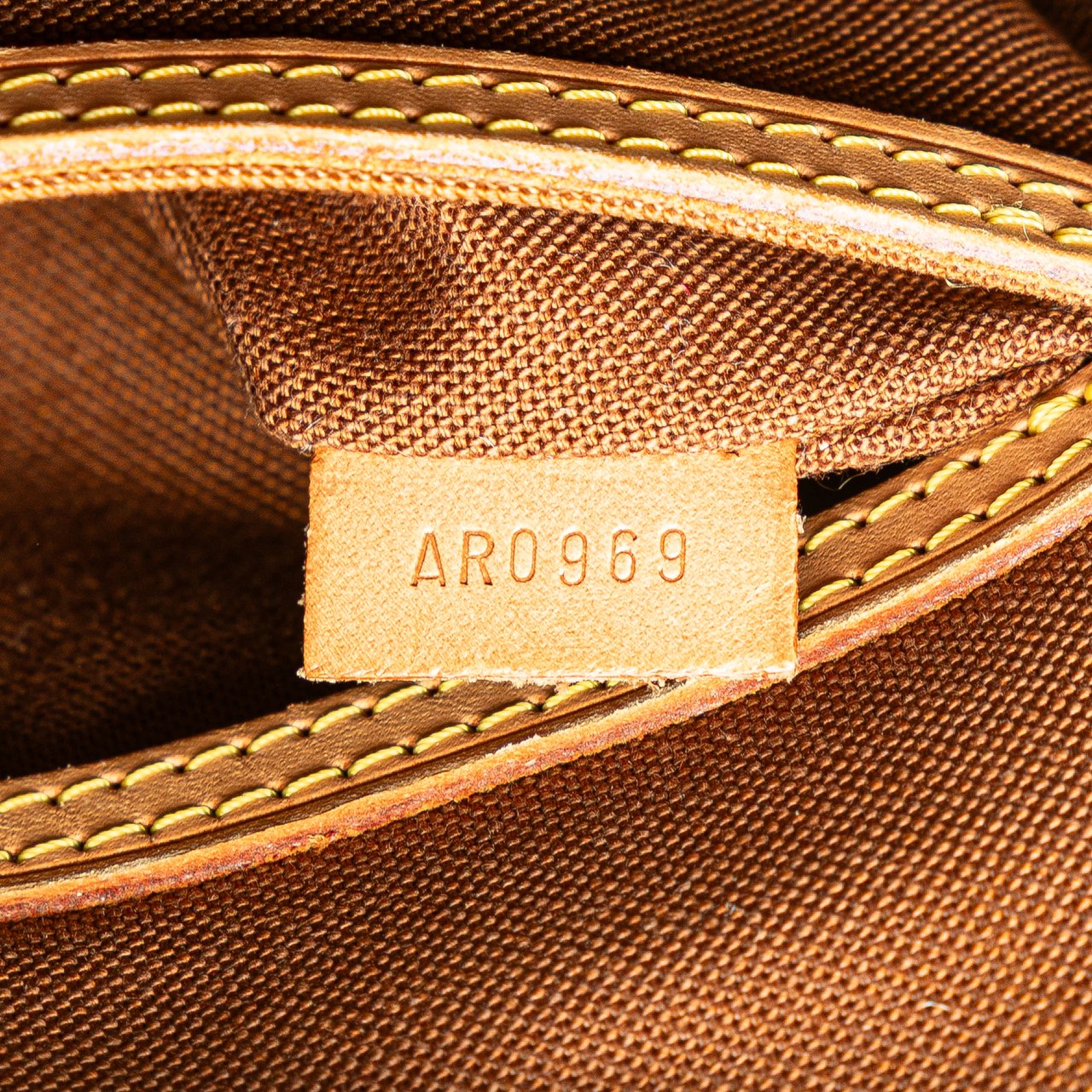 Louis Vuitton Monogram Alma PM Bruin