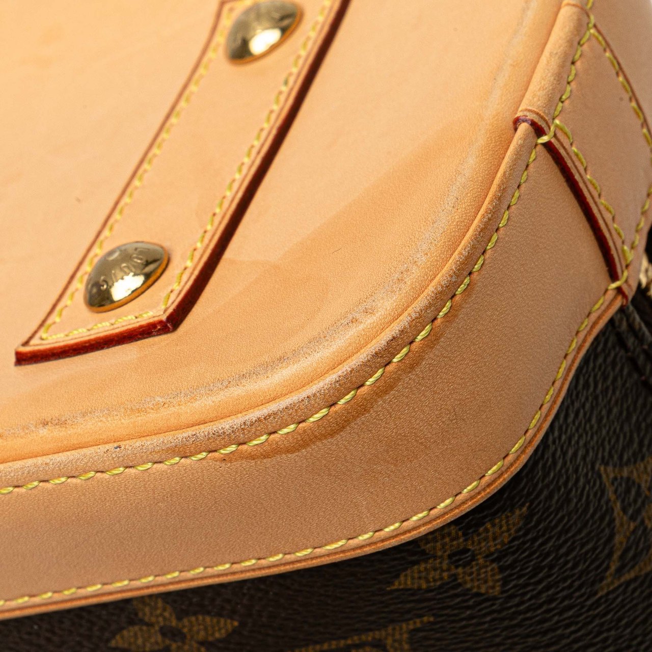 Louis Vuitton Monogram Alma BB Bruin