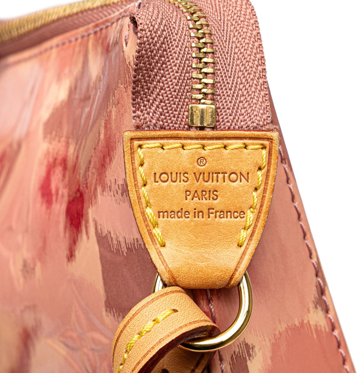 Louis Vuitton Monogram Vernis Ikat Pochette Accessoires Roze