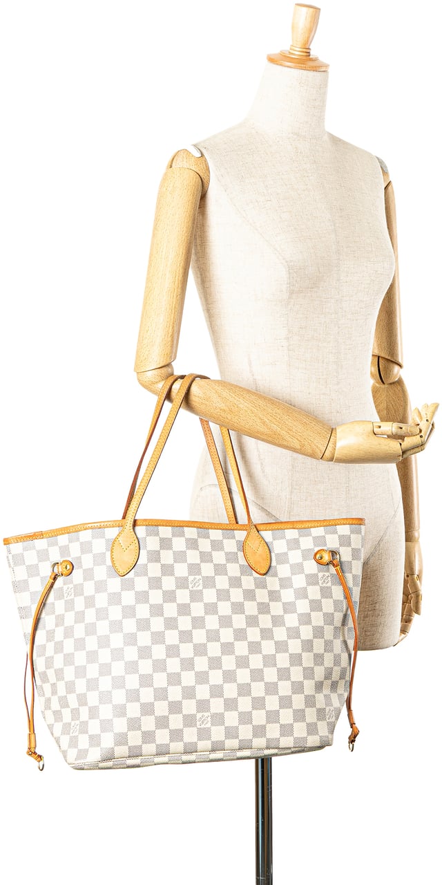 Louis Vuitton Damier Azur Neverfull MM Wit