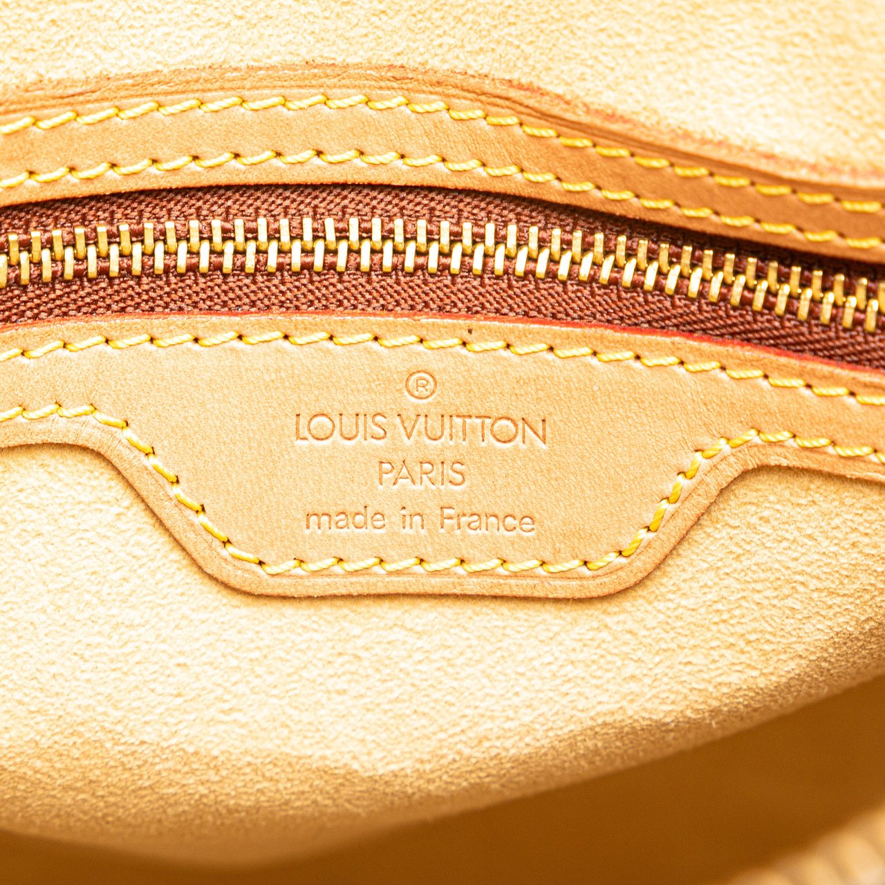 Louis Vuitton Monogram Looping GM Bruin