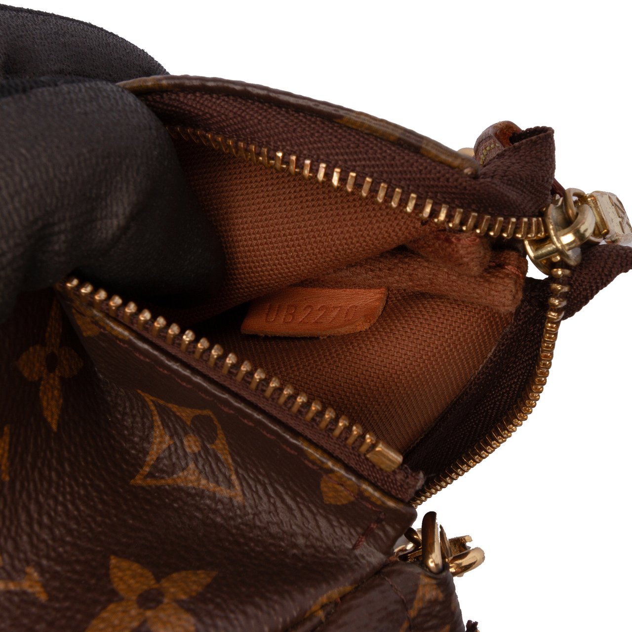 Louis Vuitton Monogram Mini Pochette Accessoires Bruin