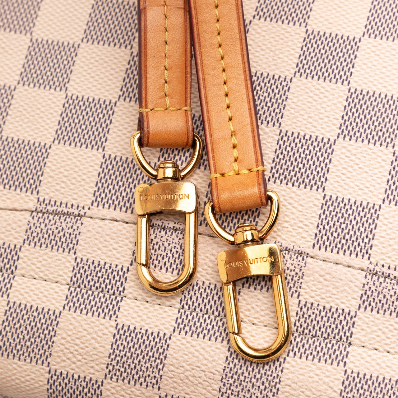 Louis Vuitton Damier Azur Croisette Wit