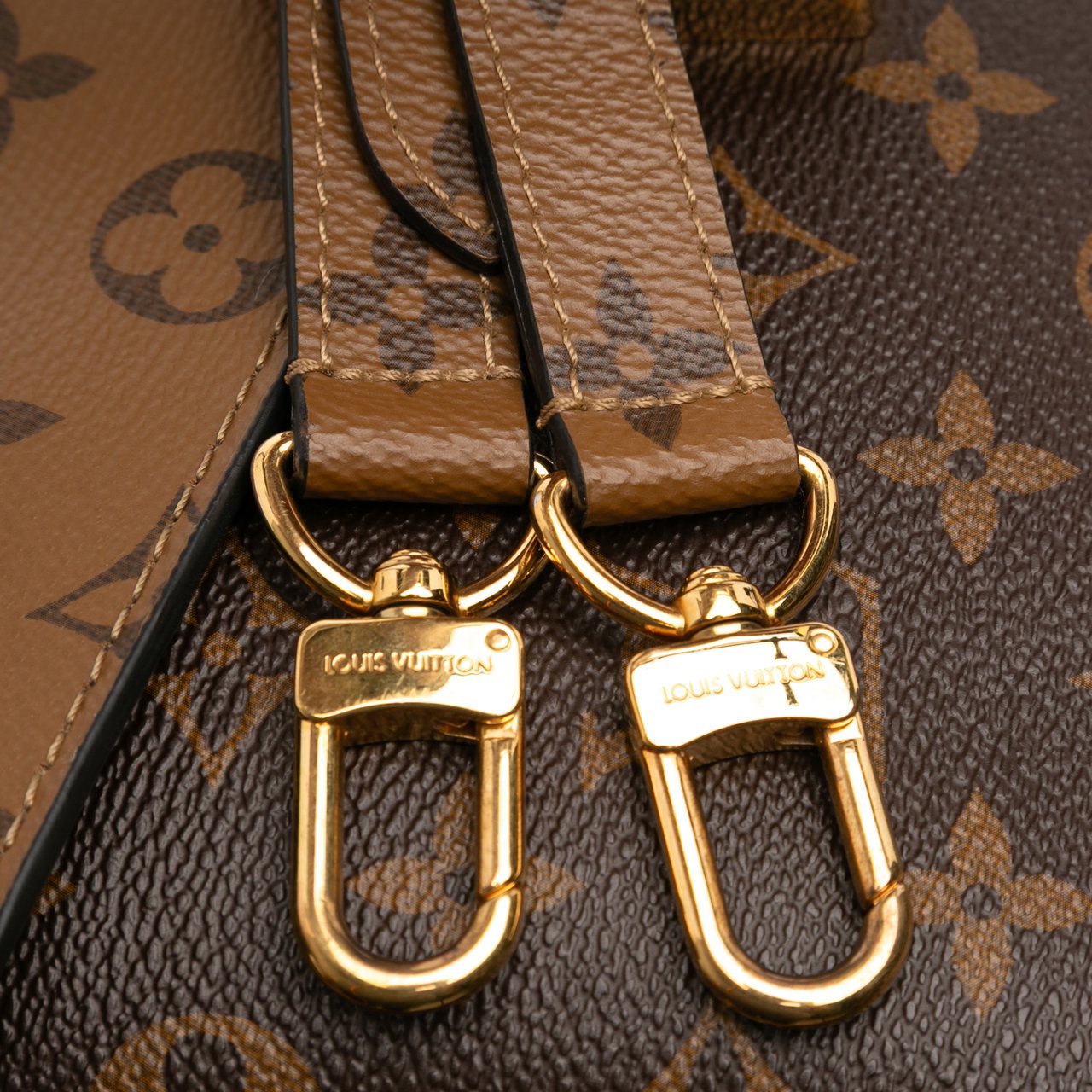 Louis Vuitton Monogram Reverse Pochette Metis Bruin