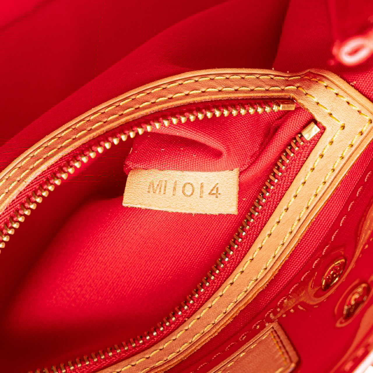 Louis Vuitton Monogram Vernis Reade PM Rood