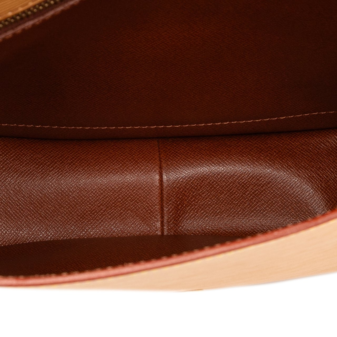 Louis Vuitton Epi Saint Cloud GM Geel