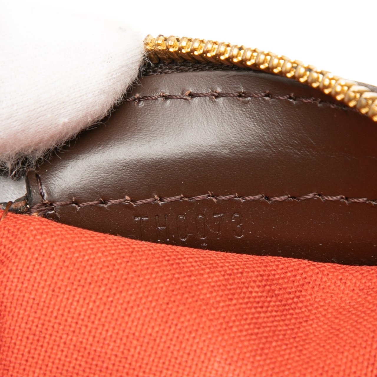 Louis Vuitton Damier Ebene Chelsea Bruin