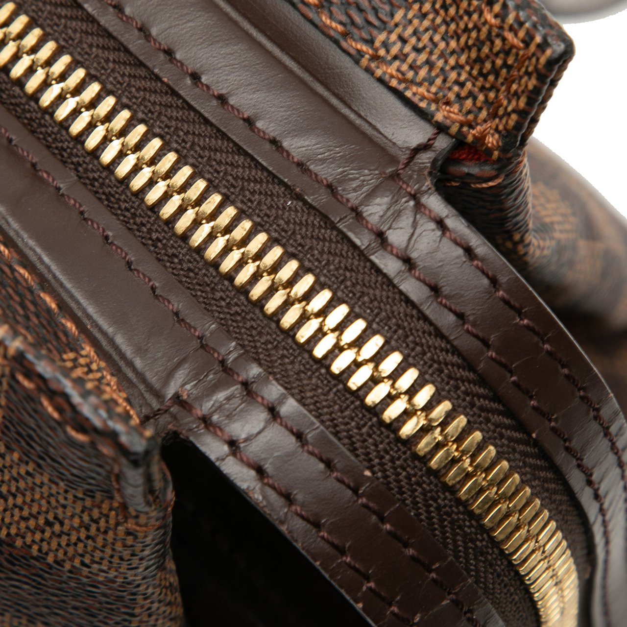 Louis Vuitton Damier Ebene Chelsea Bruin