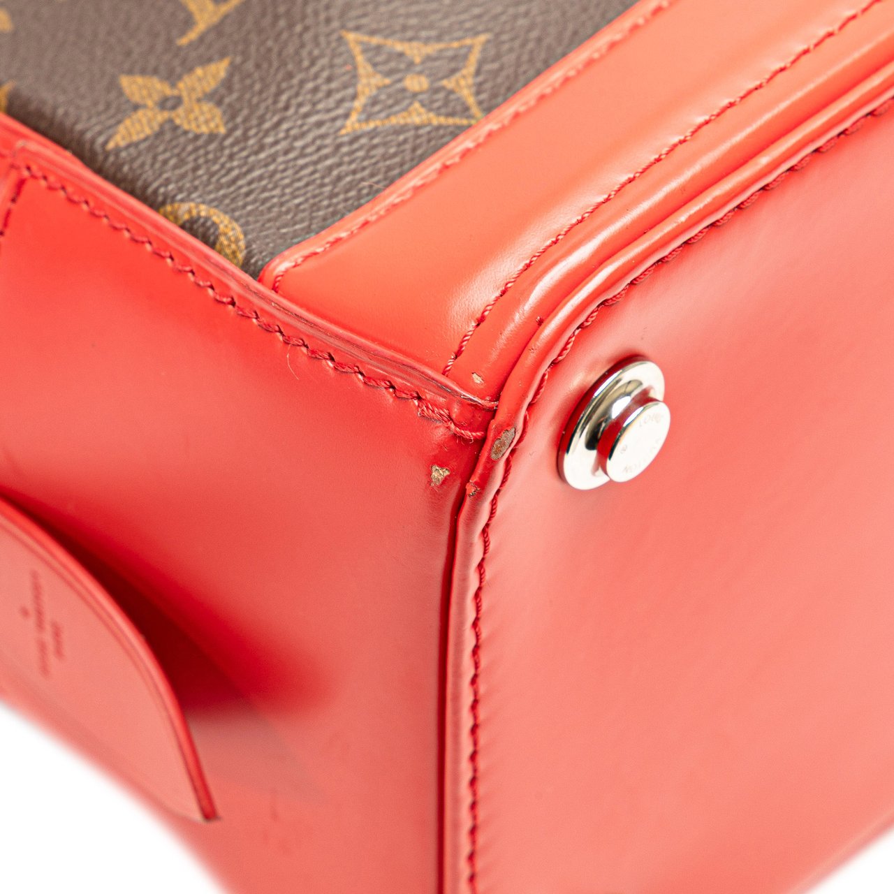 Louis Vuitton Monogram Dora PM Bruin