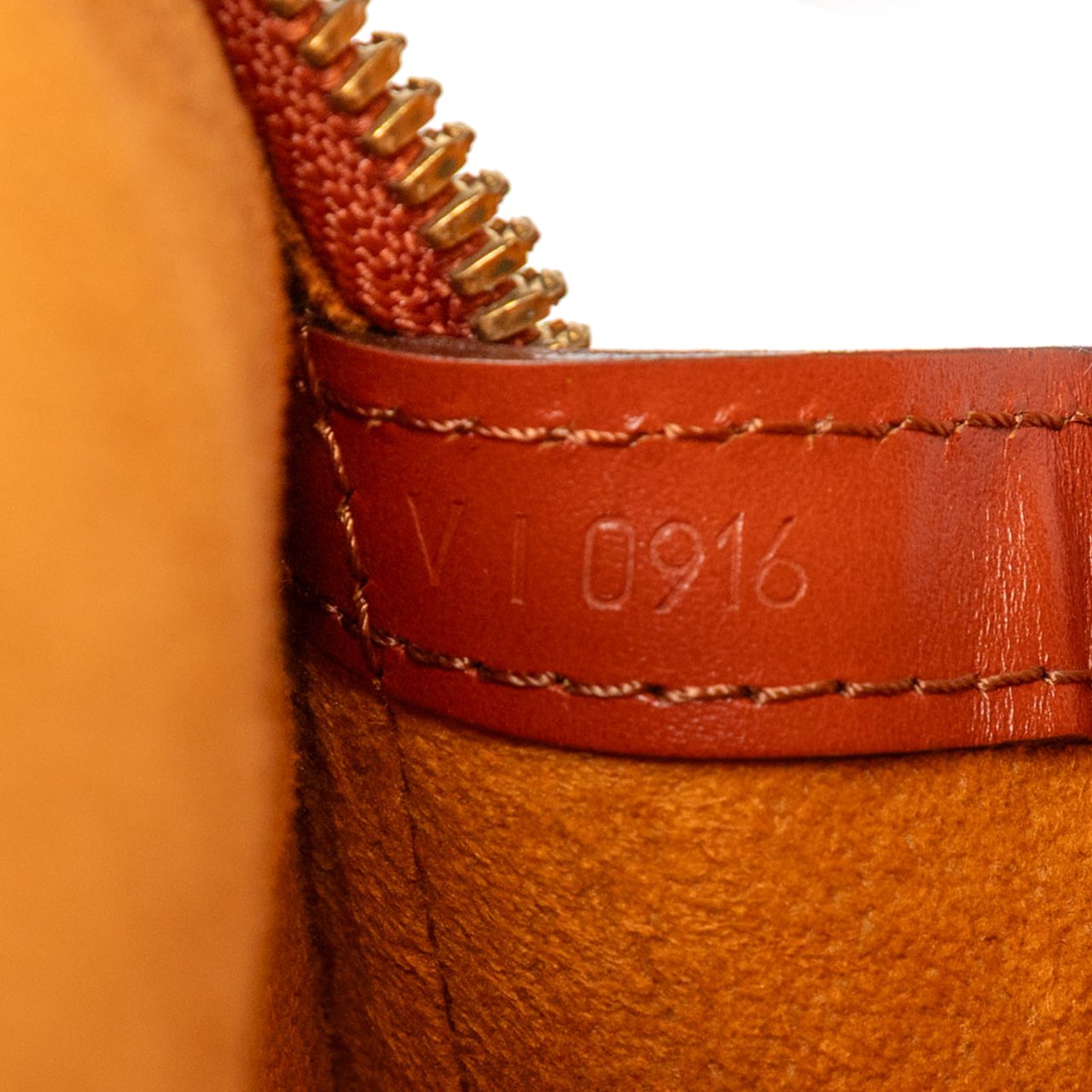 Louis Vuitton Epi Gobelins Bruin