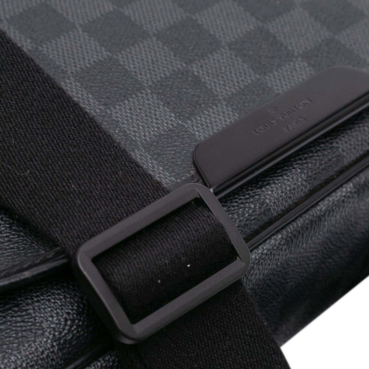 Louis Vuitton Damier Graphite Daniel MM Zwart
