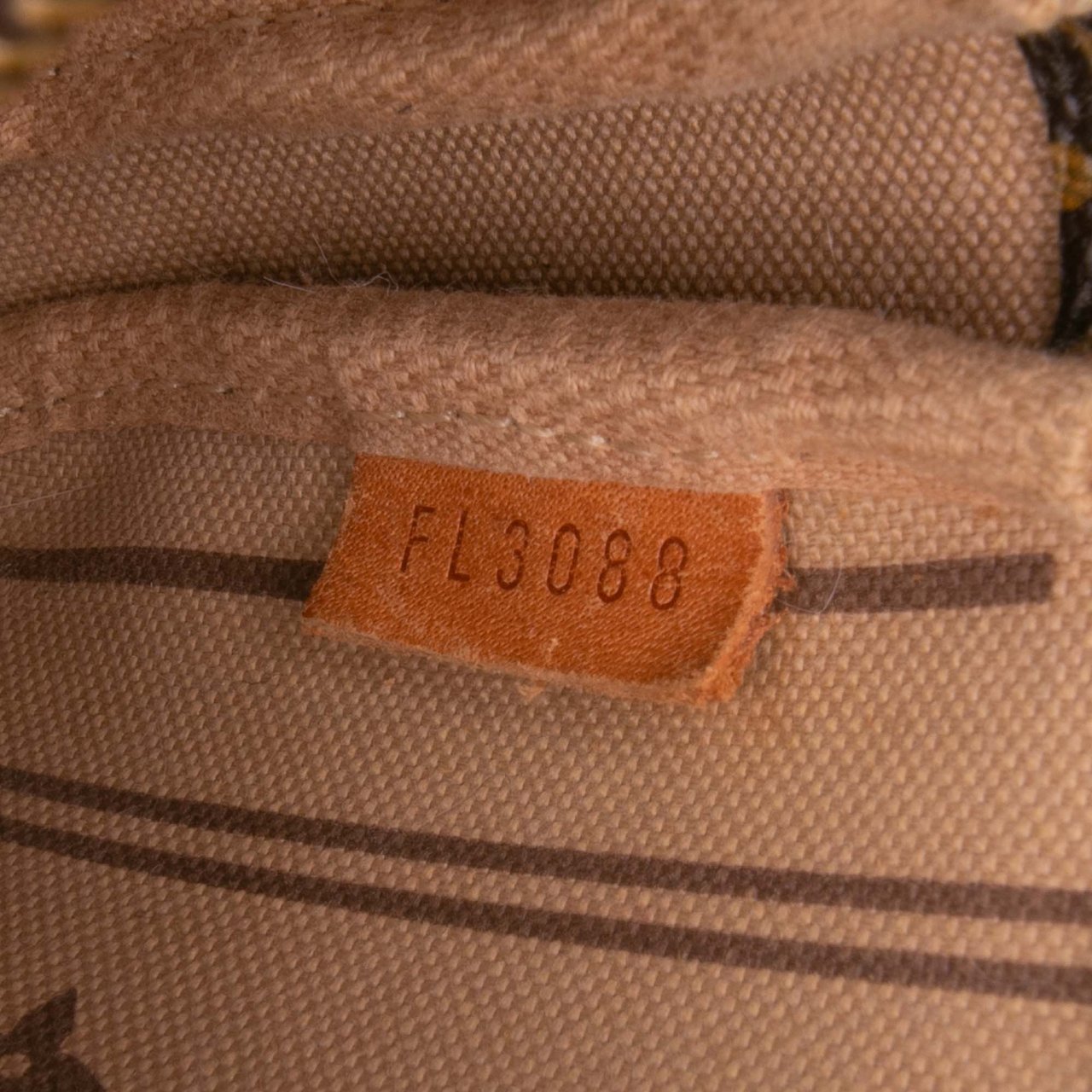 Louis Vuitton Monogram Trunks and Bags Patch Mini Pochette Accessoires Bruin