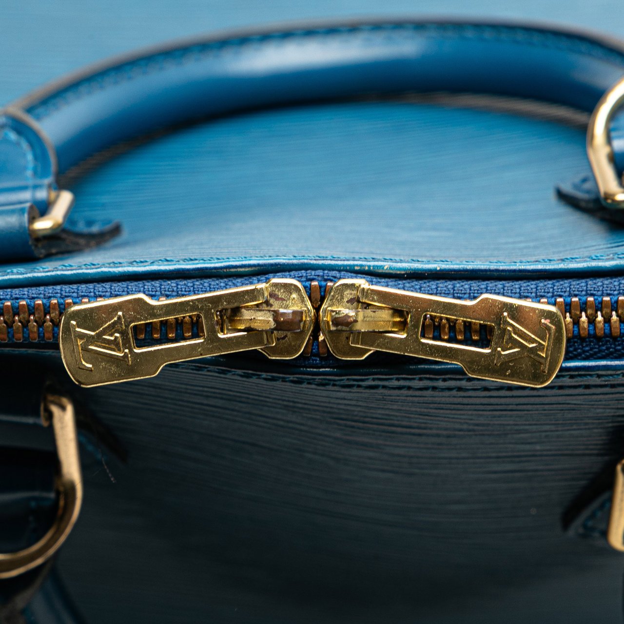 Louis Vuitton Epi Alma PM Blauw