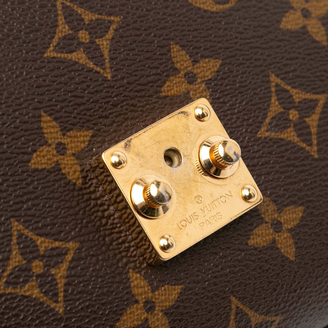 Louis Vuitton Monogram Pochette Metis Bruin