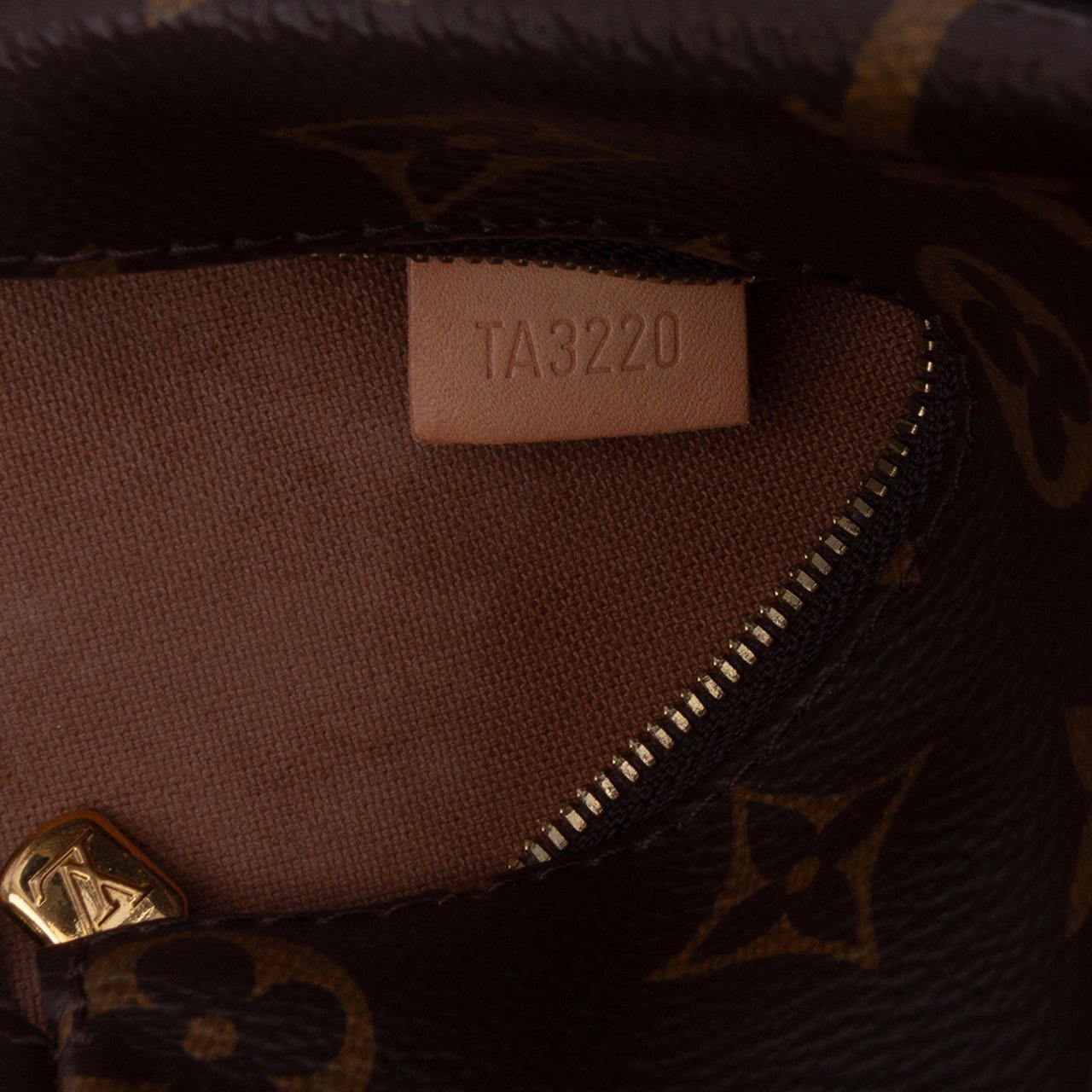 Louis Vuitton Monogram Multi Pochette Accessoires Bruin